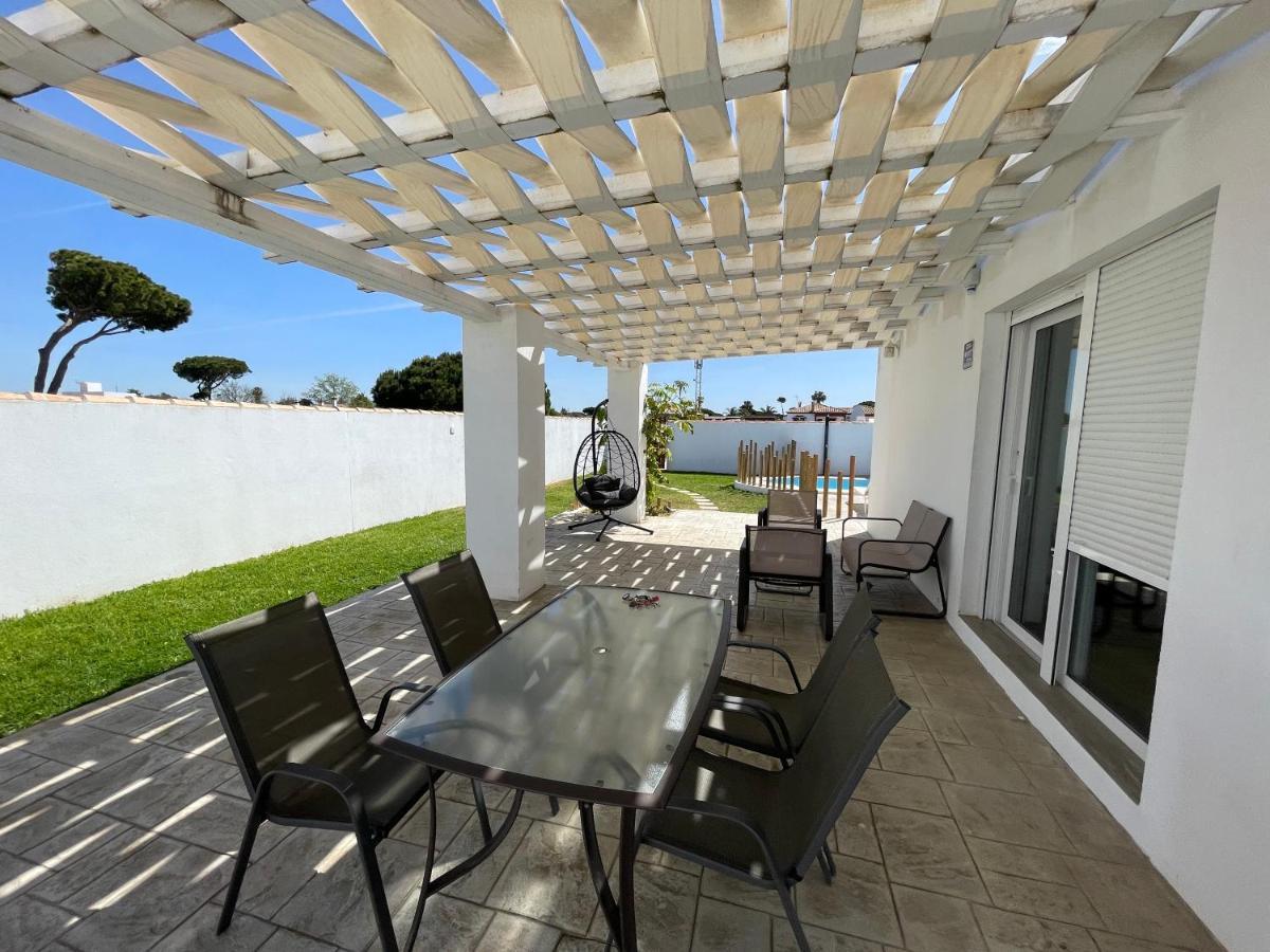 Alojamientos Con Piscina Privada Y Cerca Del Mar, Mire Las Fotos Y Elija El Suyo, Le Esperamos Chiclana de la Frontera Eksteriør billede